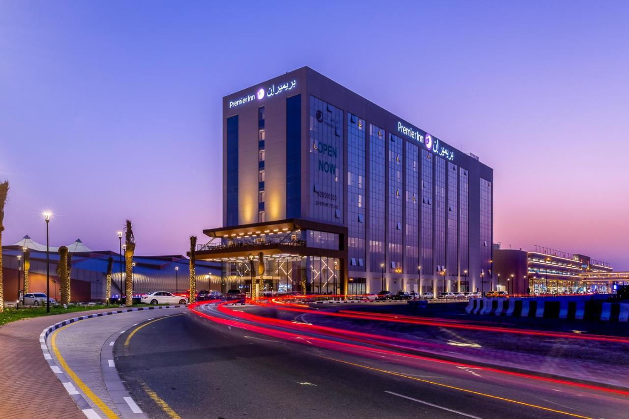 Premier Inn Dubai Dragon Mart Экстерьер фото